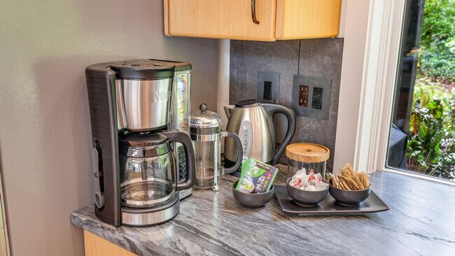 Building Photo - 13006 NE 149th St