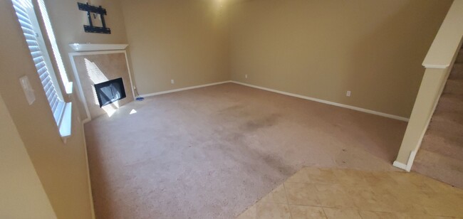 Building Photo - 249 Nomad Ln