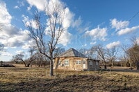 Building Photo - Charming 2-Bedroom 1-Bath + Bonus Room Farmhouse