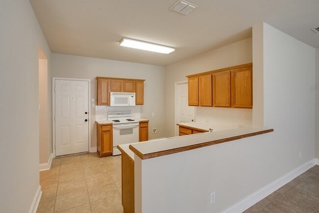 Building Photo - 11808 Pinyon Pine Dr