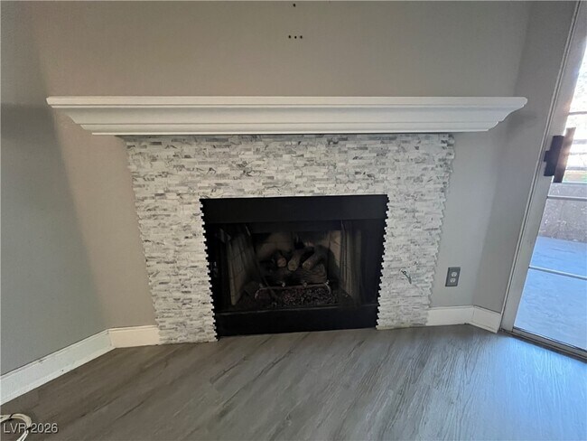 Building Photo - 2200 S Fort Apache Rd