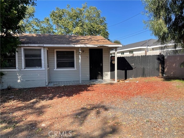 Primary Photo - 1543 W Orange Grove Ave