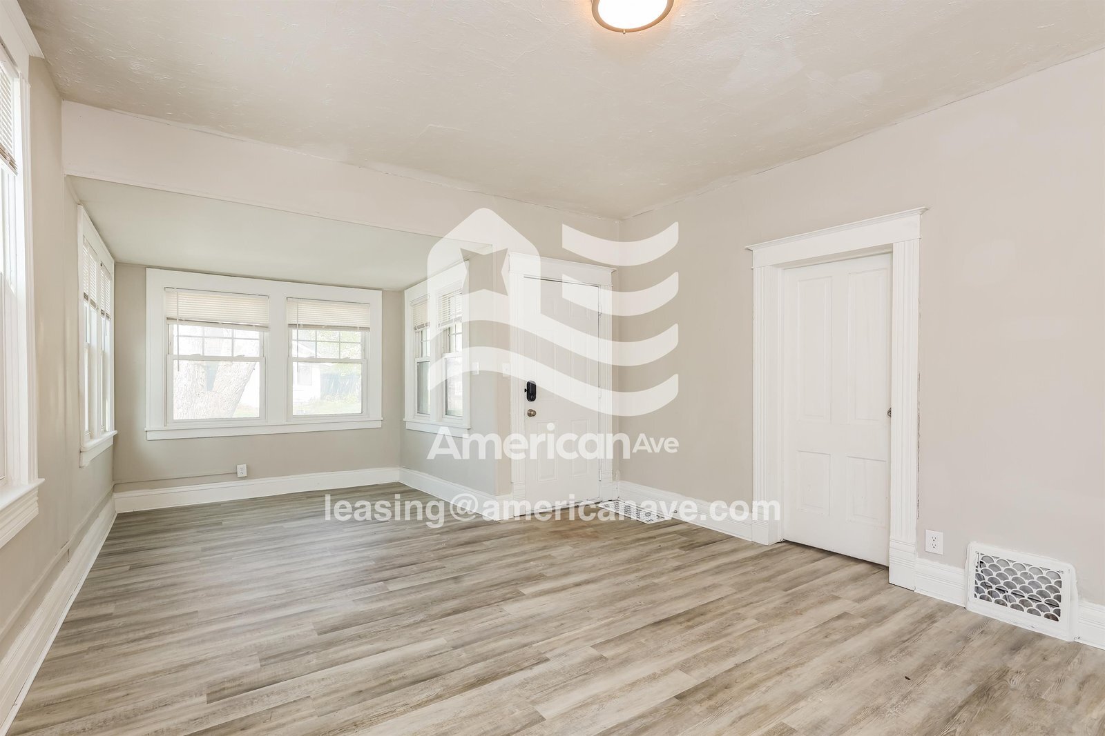 Building Photo - 1317 44th St