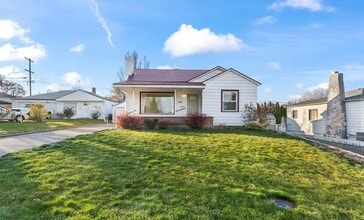 Building Photo - Move in ready