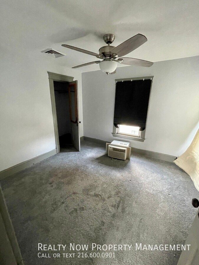 Building Photo - 2813 Marvin Ave