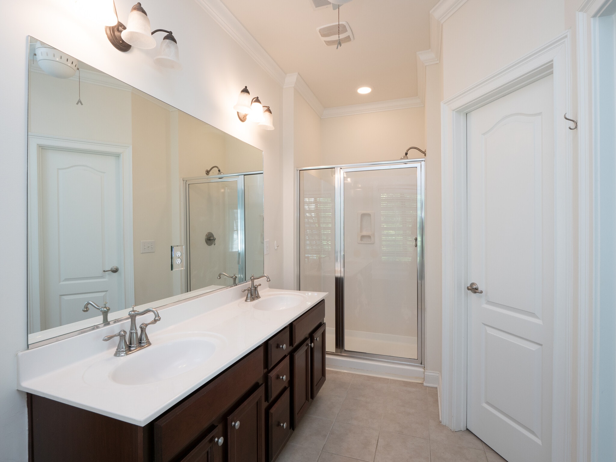 primary bath double vanity, shower and toilet room - 1814 Tennyson Row
