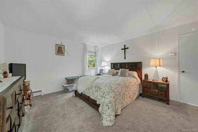 Building Photo - 21 Winchester Dr