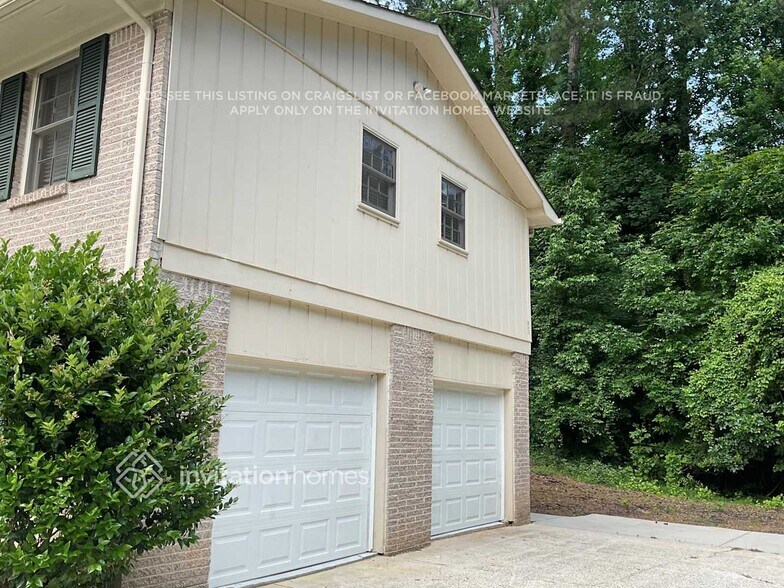 Building Photo - 3541 Ridge View Ct NE