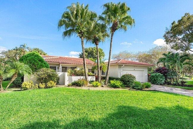 Building Photo - 18 Bristol Ln