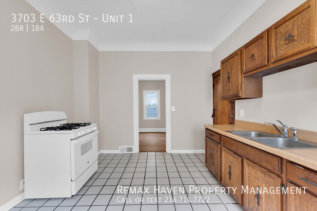 Building Photo - 3703 E 63rd St