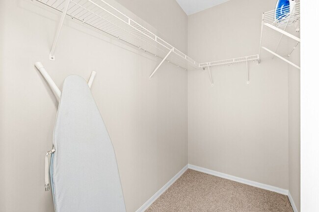 Building Photo - 9906 Perfect Dr