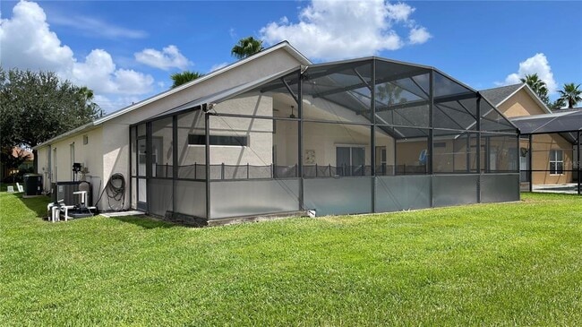 Building Photo - 1327 Casterton Cir