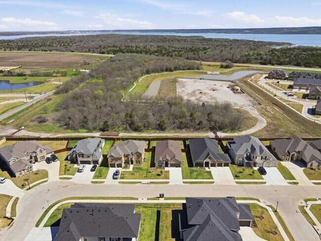 Building Photo - 7016 Capanna Trl