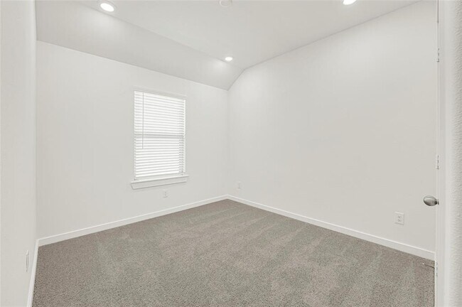 Building Photo - 17123 Bluebonnet Creek Trl