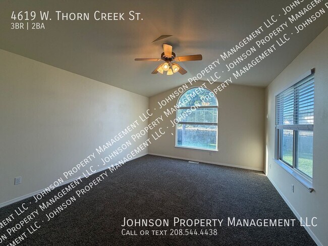 Building Photo - 4619 W Thorn Creek St