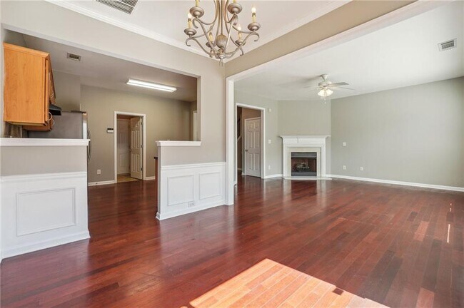 Building Photo - 4978 Berkeley Oak Dr