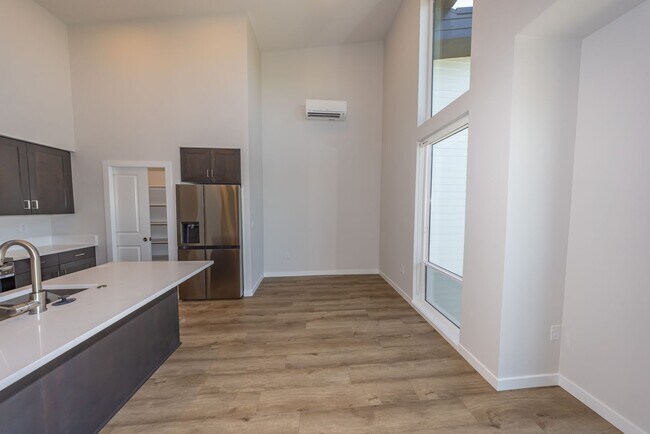 Building Photo - Brand New! - 2 Bedr in Gated Community - 6 WEEKS FREE & xfinity Internet