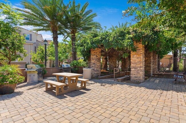 Building Photo - 31186 Lavender Ct