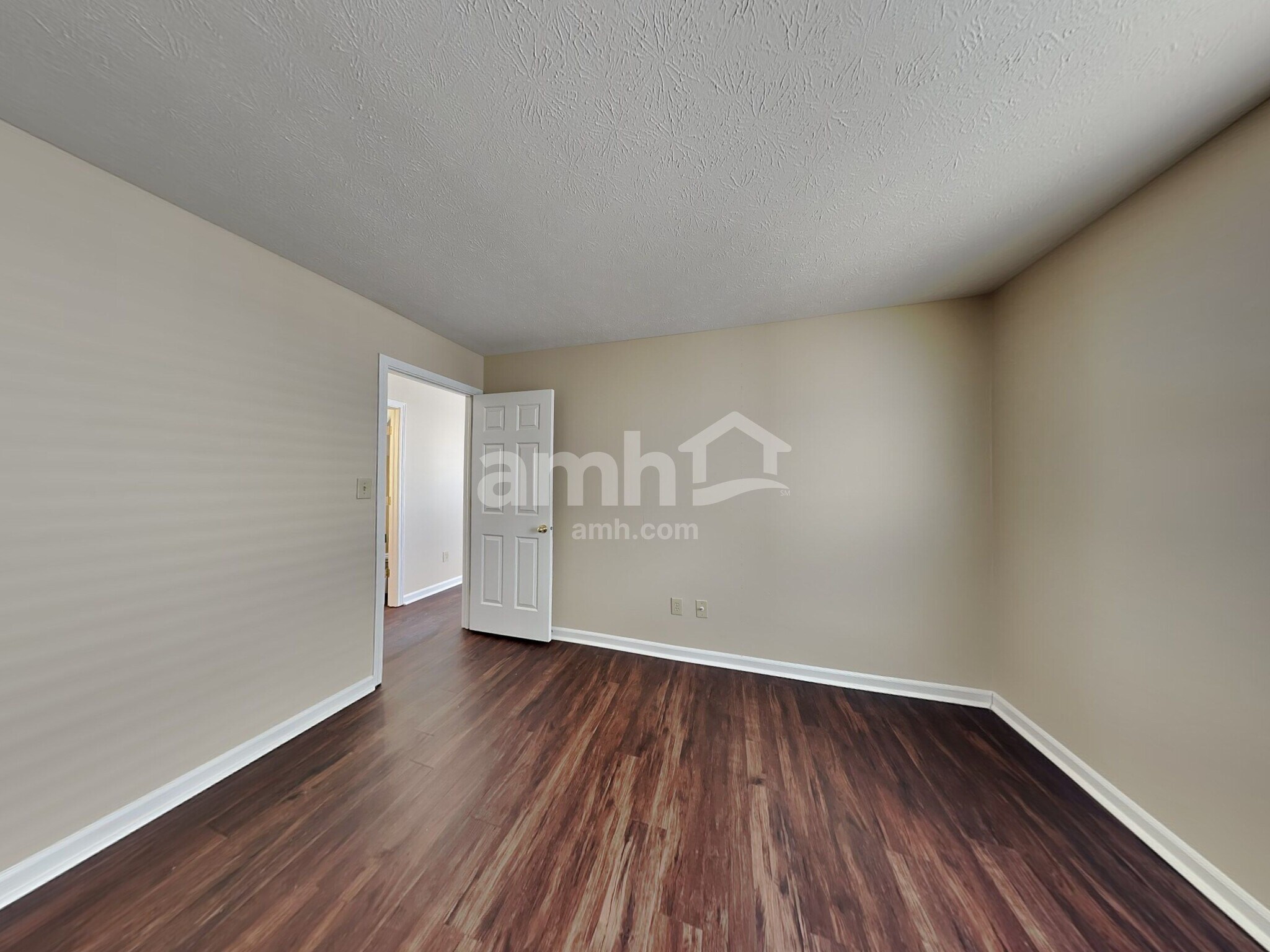 Building Photo - 5838 Twin River Ln