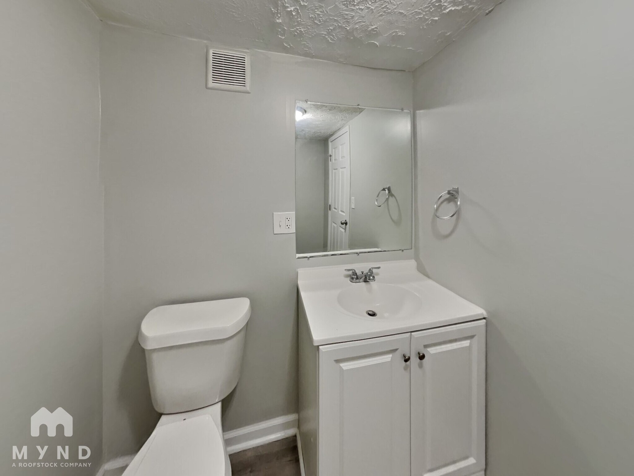 Building Photo - 7313 Penland Dr