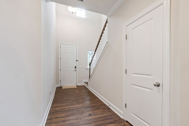 Building Photo - Live Beautifully in This Upgraded 4-Bedroom Home in Apex!