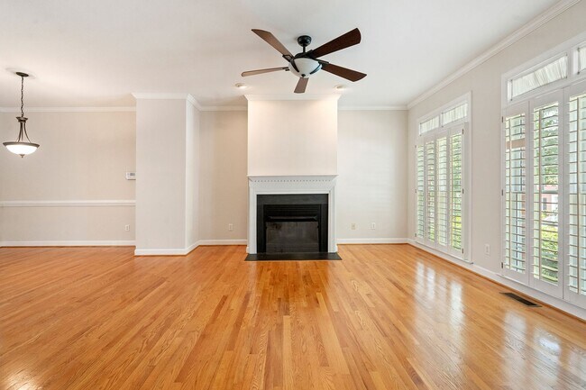 Building Photo - Southern Village Townhome available in early August