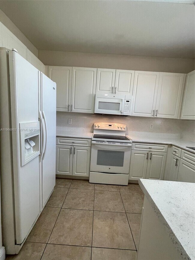 Building Photo - 24063 SW 109th Ave