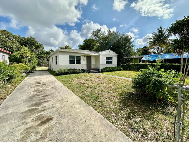 Building Photo - 2273 NW 65th St