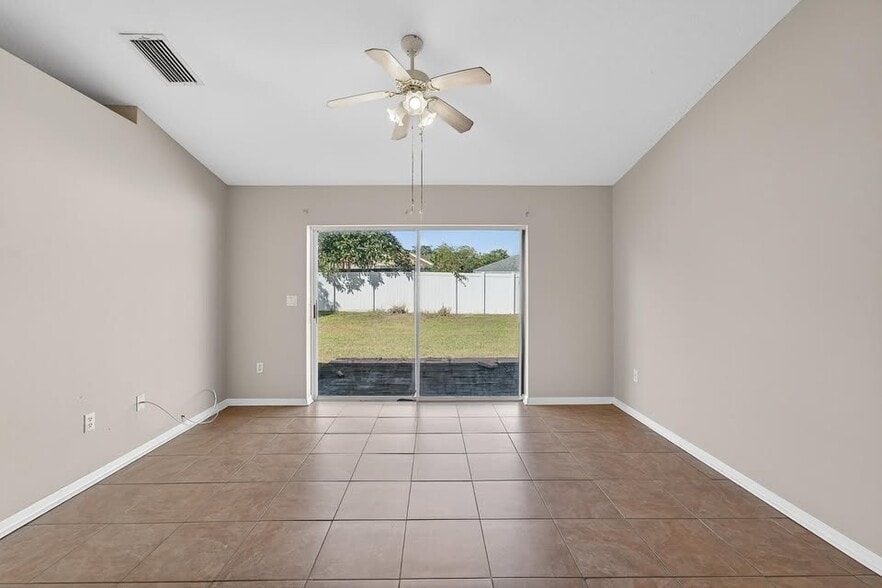 Building Photo - 508 Sonoma Dr