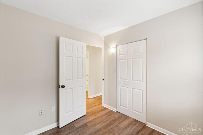 Building Photo - 1420 Broadview Ct