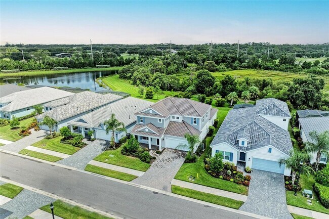 Building Photo - 2802 Butterfly Jasmine Trail