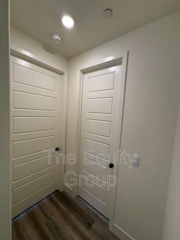 Building Photo - 2405 N Fontana St