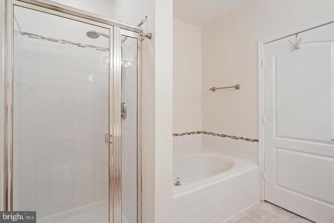Building Photo - 6613 Netties Ln