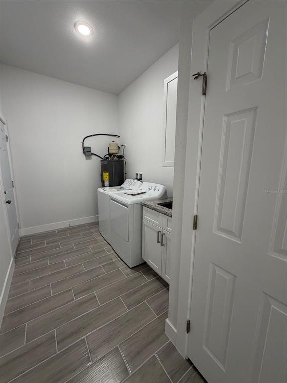 Building Photo - 358 Albatross Rd