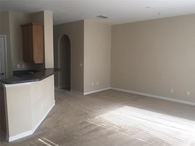 Building Photo - 629 Pinebranch Cir