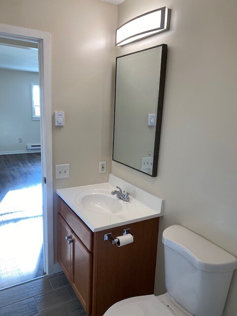 Bathroom - 18 Green Acres Dr