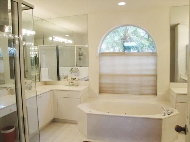 Building Photo - 5216 NW 109th Way