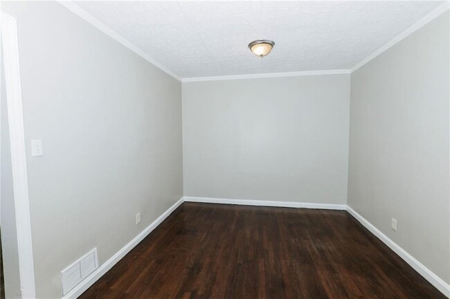 Building Photo - 2998 Belvedere Ln