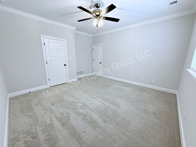 Building Photo - 4088 Fieldstone Lp