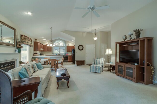 Building Photo - 124 Agoli Way