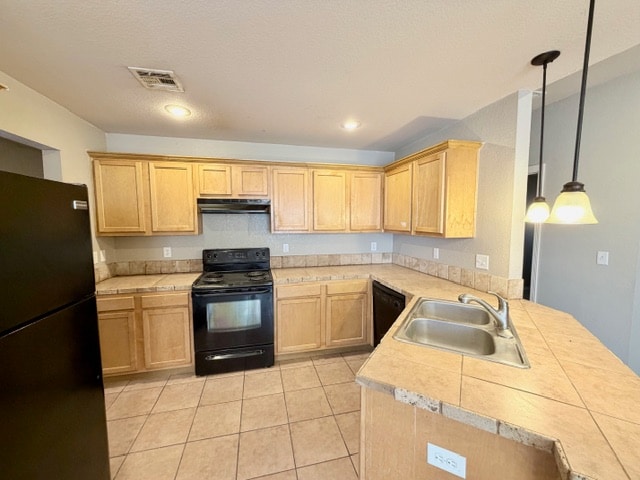 Building Photo - 2827 N Cassius Ln