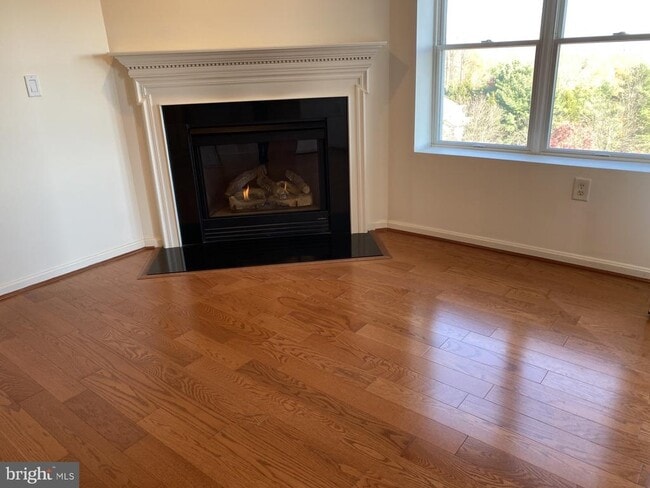 Building Photo - 12236 Roundwood Rd