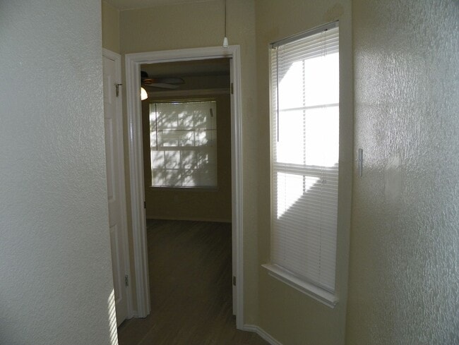 Building Photo - Welcome to this charming Centex home locat...