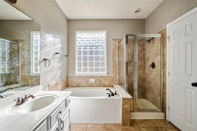 Building Photo - 20126 Monarda Manor Ct