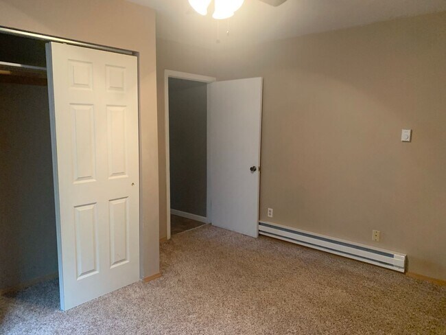 Building Photo - 4213 Tyler Way