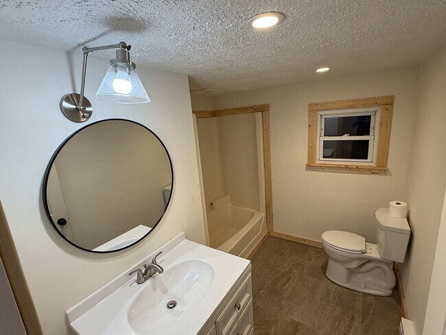 Building Photo - Perfect Apartment in Crumpler with a Gorgeous View!