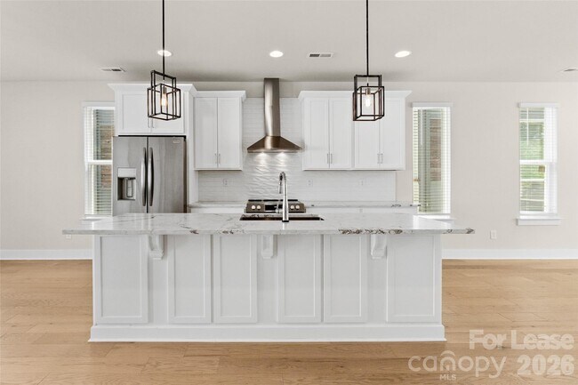 Building Photo - 6017 Irwins Br Dr