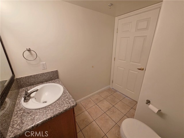 Building Photo - 5321 Auckland Ave