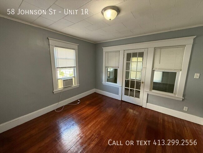 Building Photo - 58 Johnson St