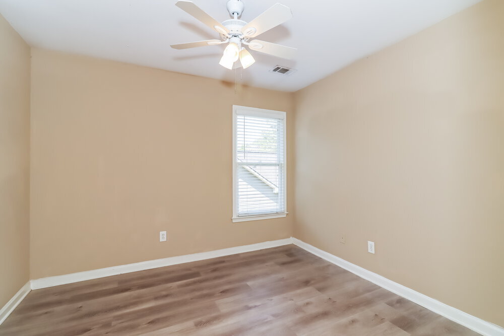 Building Photo - 3046 Woodbridge Ln